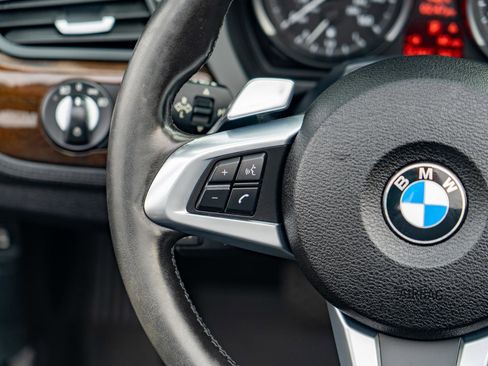 Used 2011 BMW Z4 sDrive35i image 24
