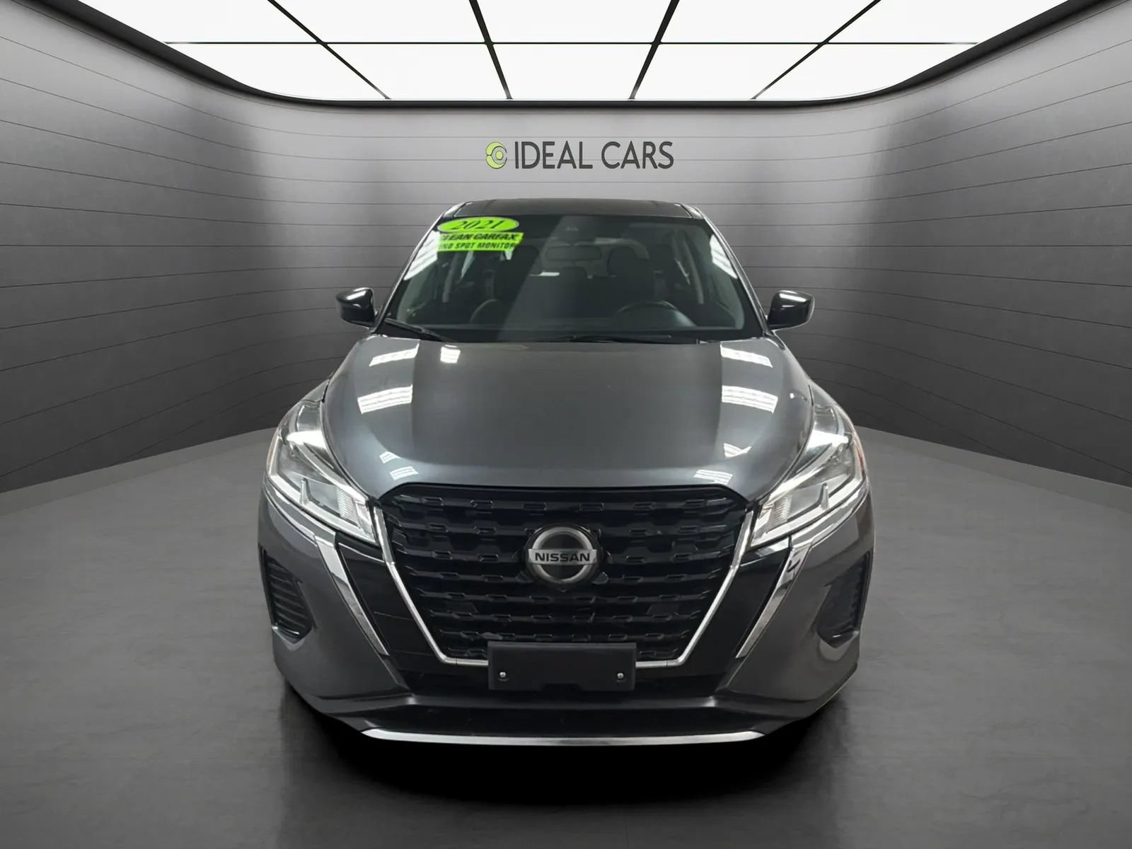 Used 2021 Nissan Kicks S FWD image 2