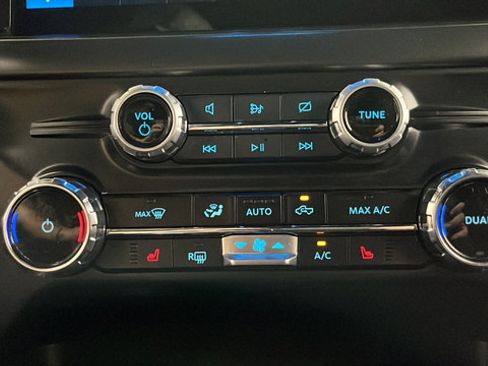 Used 2024 Ford F150 XLT w/ Equipment Group 302A MID AWD/4WD image 17