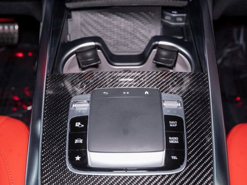 Used 2025 Mercedes-Benz G 63 AMG 4MATIC image 25