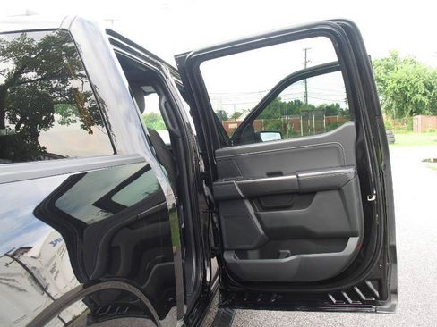 Used 2021 Ford F150 XLT w/ Equipment Group 302A High AWD/4WD image 17