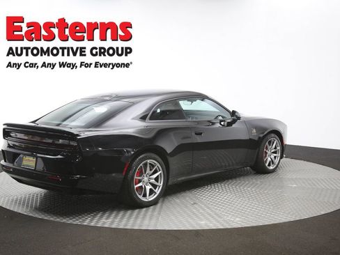 Used 2024 Dodge Charger Daytona Scat Pack w/ Plus Group AWD/4WD image 39