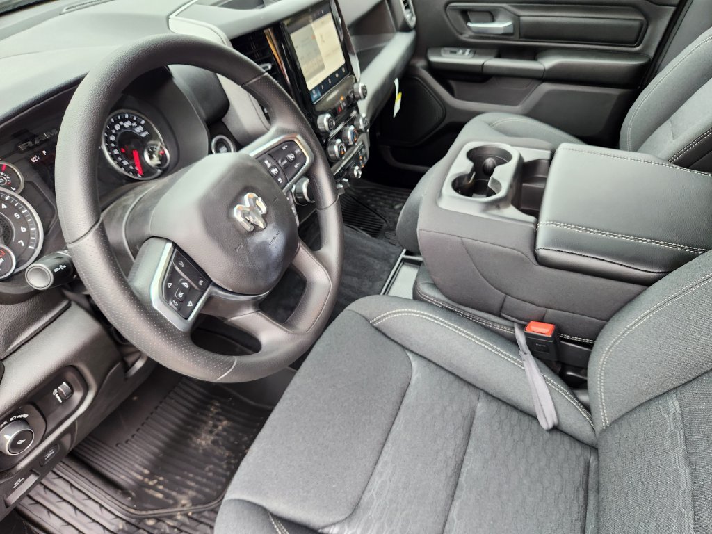 New 2026 RAM 1500 Tradesman AWD/4WD image 7