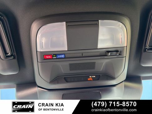Used 2024 Subaru Crosstrek 2.5i Wilderness w/ Crosstrek Mirror Package AWD/4WD image 31