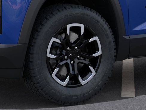 New 2026 Chevrolet Equinox ACTIV AWD/4WD image 9
