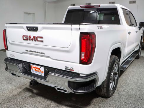 Used 2024 GMC Sierra 1500 SLT AWD/4WD image 7