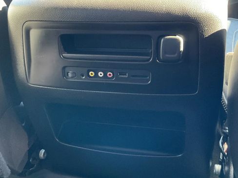 Used 2015 GMC Sierra 1500 Denali image 58