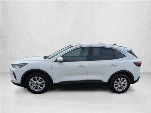 Used 2024 Ford Escape Active w/ Tech Pack #2 FWD image 8