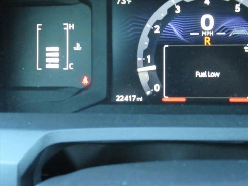 Used 2025 Toyota Tacoma SR5 RWD image 28