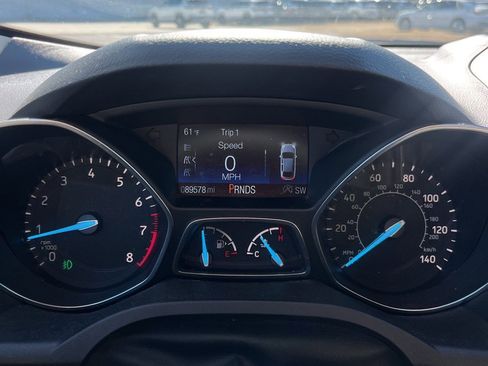 Used 2018 Ford Escape SE image 11