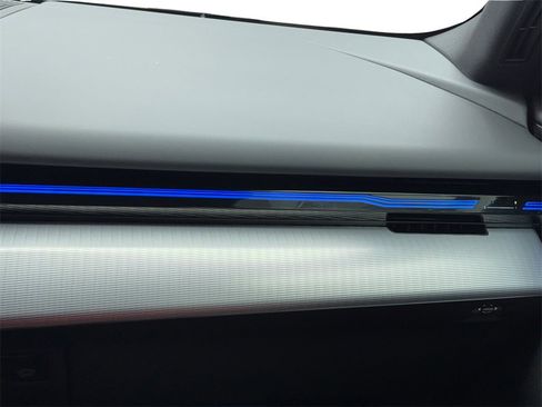 Used 2026 BMW 530i xDrive image 20