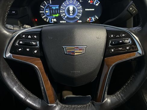 Used 2020 Cadillac Escalade ESV Luxury image 50