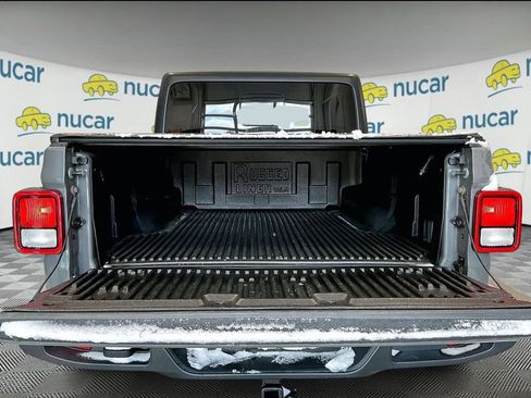 Used 2021 Jeep Gladiator Willys image 8