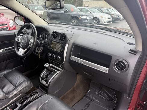 Used 2017 Jeep Compass High Altitude image 14