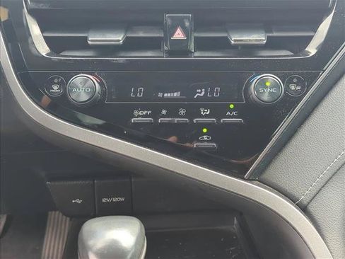 Used 2023 Toyota Camry SE w/ Convenience Package FWD image 21