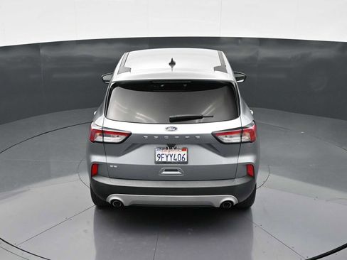 Used 2022 Ford Escape SE w/ Convenience Package FWD image 22
