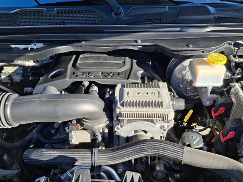 Used 2019 RAM 1500 Tradesman AWD/4WD image 21