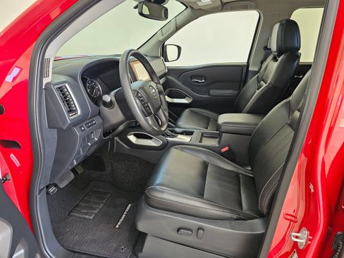 Used 2022 Nissan Frontier SV w/ SV Premium Package RWD image 17