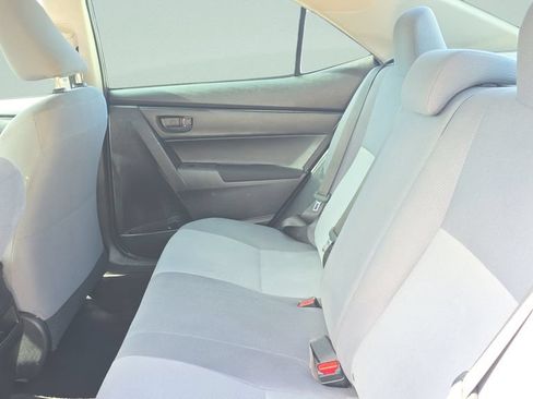 Used 2018 Toyota Corolla L FWD image 10