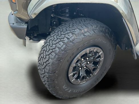 Certified 2025 Ford Bronco Raptor AWD/4WD image 33
