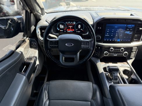 Used 2021 Ford F150 Lariat image 12