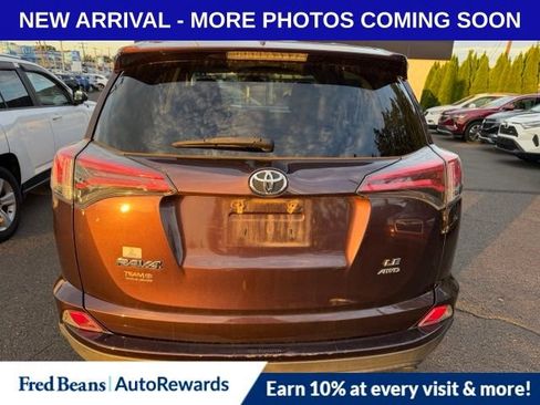 Used 2017 Toyota RAV4 LE w/ All Weather Liner Package AWD/4WD image 6