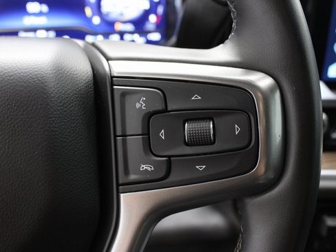 Used 2024 Chevrolet Silverado 1500 LT image 30