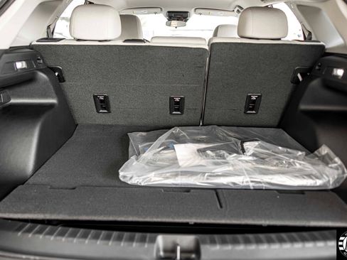 Used 2025 Honda Prologue EX image 16