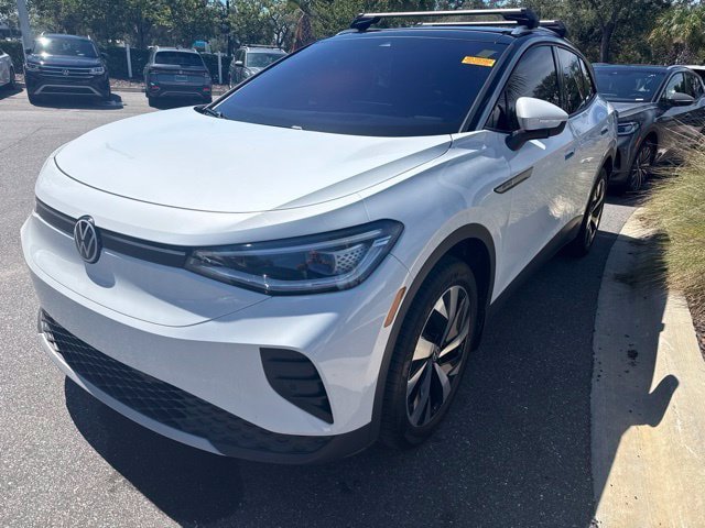 Certified 2022 Volkswagen ID.4 Pro S w/ Gradient Package AWD/4WD image 3
