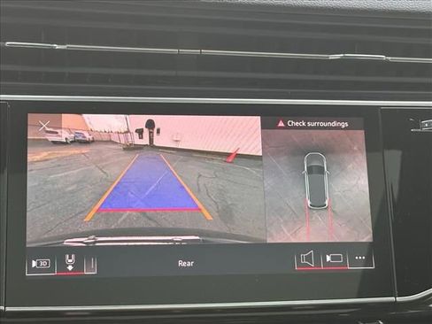 Used 2023 Audi Q7 3.0T Premium Plus image 29