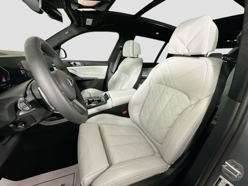 New 2026 BMW X7 xDrive40i w/ M Sport Package image 22