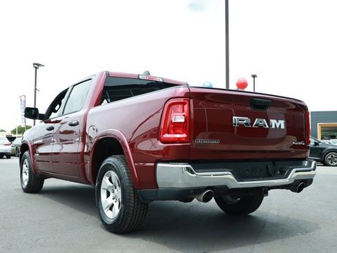 Certified 2025 RAM 1500 Big Horn AWD/4WD image 9