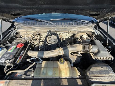 Used 2021 Ford Expedition Max Limited AWD/4WD image 32