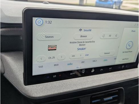 New 2025 Ford Maverick XLT w/ 4K Tow Package image 22