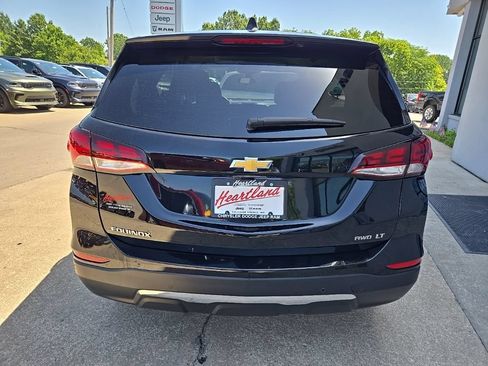 Used 2024 Chevrolet Equinox LT w/ Driver Convenience Package AWD/4WD image 11