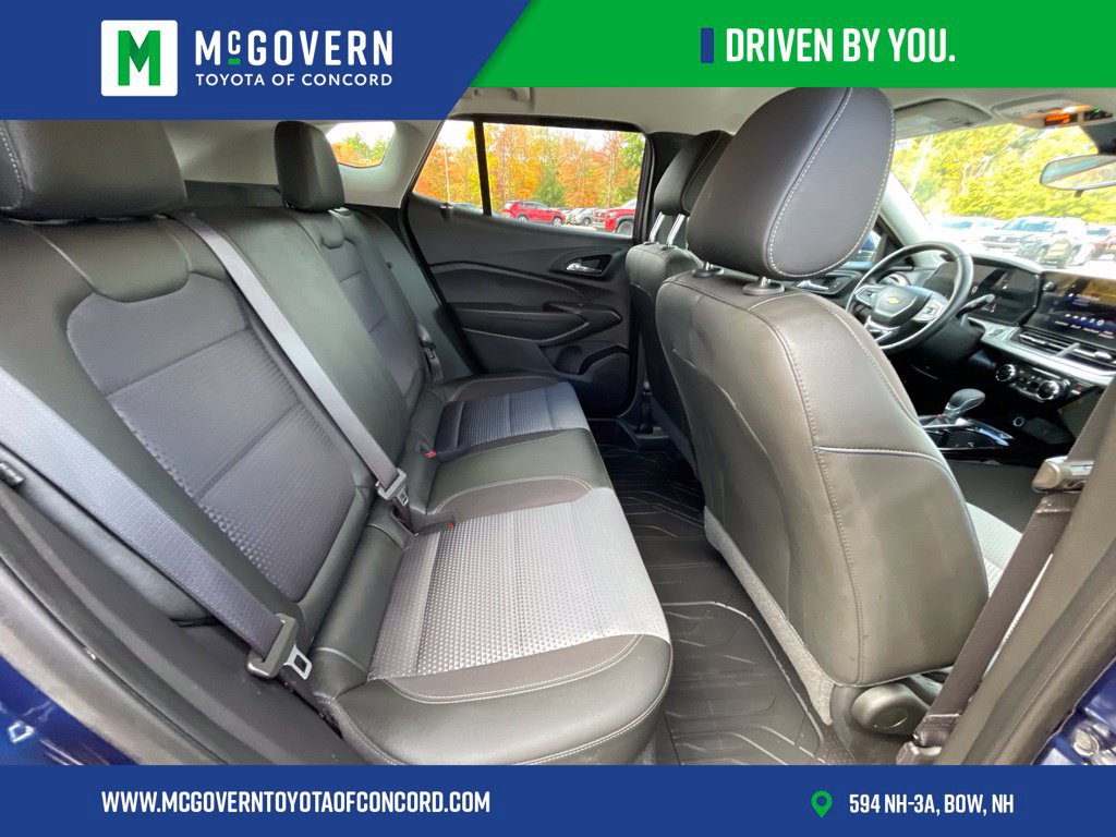 Used 2024 Chevrolet Trax LT w/ Driver Confidence Package FWD image 20