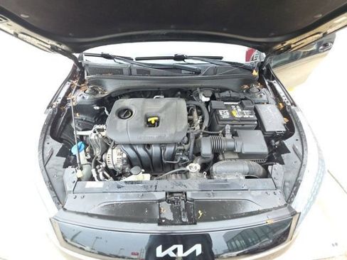 Used 2022 Kia Forte LXS image 26