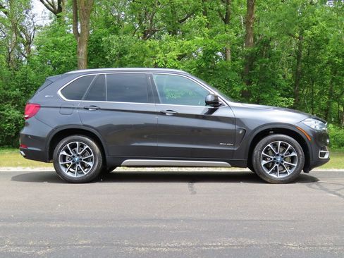 Used 2018 BMW X5 xDrive40e AWD/4WD image 2