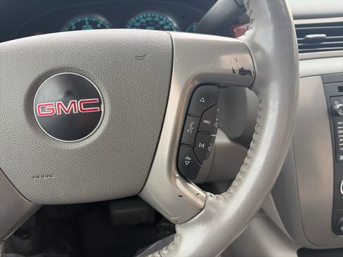 Used 2009 GMC Yukon SLT image 36