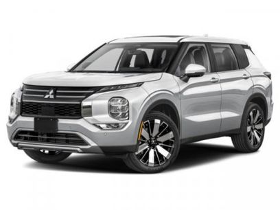 Used 2025 Mitsubishi Outlander SE