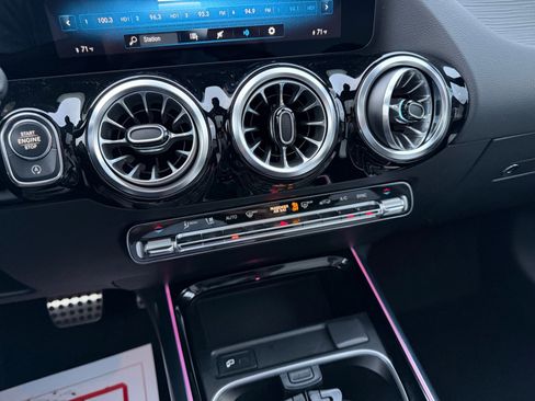 Certified 2023 Mercedes-Benz GLA 250 4MATIC image 12