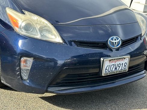 Used 2012 Toyota Prius Two image 9