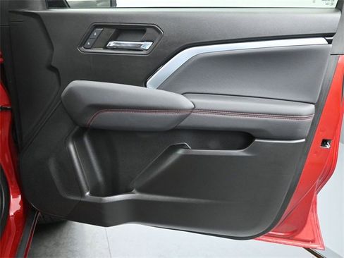 Certified 2024 Chevrolet Colorado Z71 w/ Advanced Trailering Package image 20