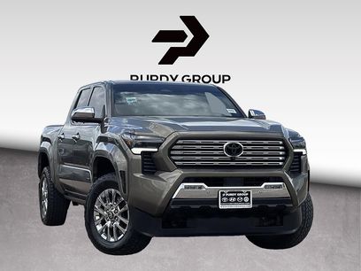 Used 2024 Toyota Tacoma Limited w/ Limited Package (LT)