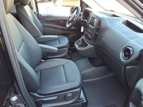 Certified 2023 Mercedes-Benz Metris Passenger image 18