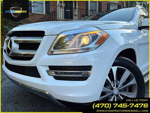 Used 2016 Mercedes-Benz GL 450 4MATIC image 2