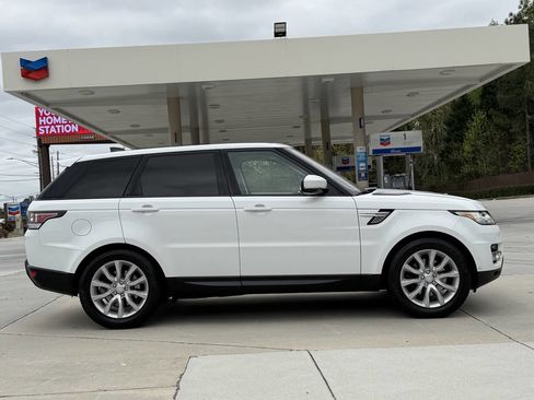 Used 2017 Land Rover Range Rover Sport HSE image 27