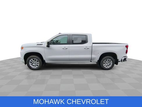 Used 2023 Chevrolet Silverado 1500 RST w/ Convenience Package II AWD/4WD image 6