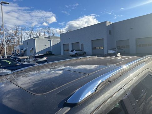 Used 2016 Ford Explorer Limited w/ Equipment Group 301A image 14