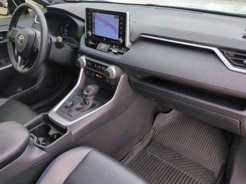 Used 2019 Toyota RAV4 XSE image 30